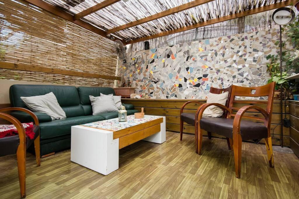 Ahuzat Shaul - Apartment Hadera Zewnętrze zdjęcie
